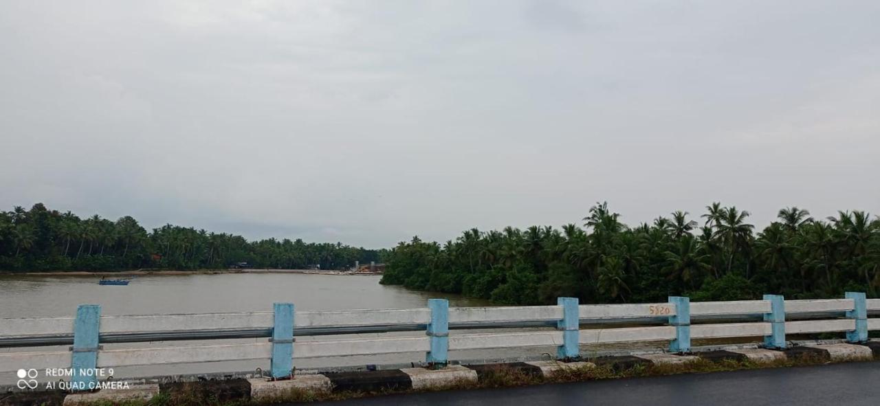 Shruthi'S Aarohi-Nature'S Retreat Mulappilangād Kültér fotó